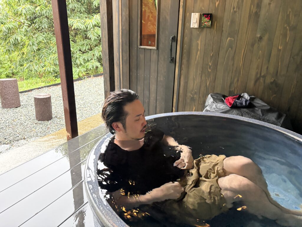 水風呂｜チラー完備で極上のクールダウンを楽しめる円形水風呂2