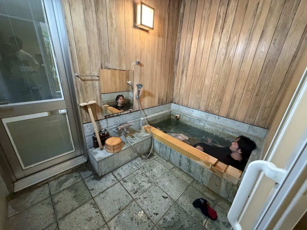 サウナの後は、そのまま名湯・湯河原の温泉へ2